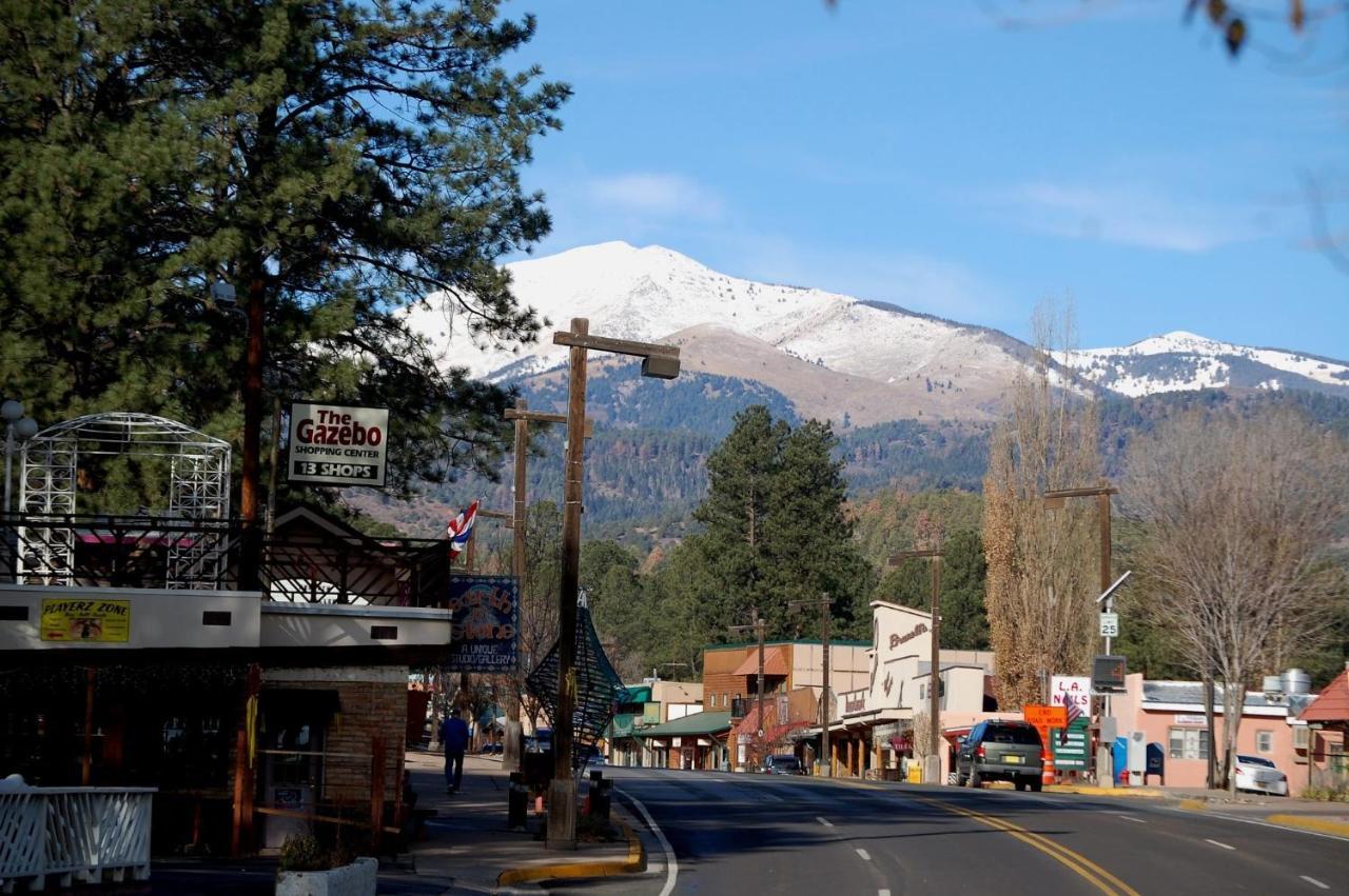 Cozy Cabin, 2 Bedrooms, Fireplace, Midtown, Sleeps 5 Ruidoso Eksteriør billede